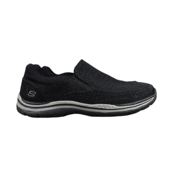 Skechers Shoes Men 9 Slip On Relaxed Fit Loafer Memory Foam Expected Gomel Black - Picture 1 of 11